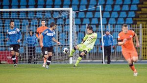 Visează la Steaua, dar vrea să oprească "uraganul" pornit de Reghecampf!** Buzbuchi: "Nu mă impresionează, nu îmi e teamă de ei"