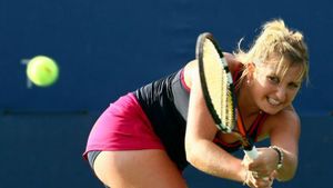 A eliminat-o pe Halep, apoi a pierdut fără drept de apel în semifinale la Miami. Bacsinszky, învinsă în două seturi de Kuznețova