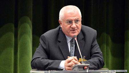 Mitică poker-face!** Șeful LPF nu este intimidat de acțiunea procurorilor în dosarul în care este acuzat de luare de mită: "Domnii judecători au înțeles situația"