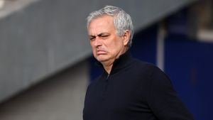 „Îți vine să te împuști!”. Jose Mourinho a găsit vinovatul pentru eșecul Franței în fața Elveției la EURO 2020