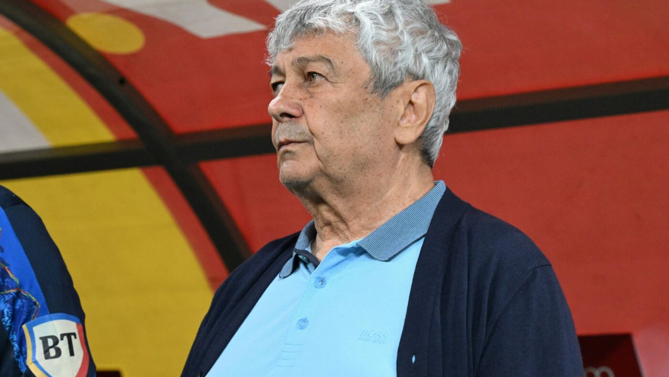 Surprizele lui Mircea Lucescu. Lotul României, preliminar, pentru meciurile cu Cipru şi Canada