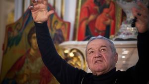 Gigi Becali face o biserică pentru refugiații din Siria. Pe cine exclude de pe lista ajutoarelor sale: „Am trimis milioane de euro. Dacă tu esti ortodox și treci la altă religie, cu mine nu mai ai de a face”