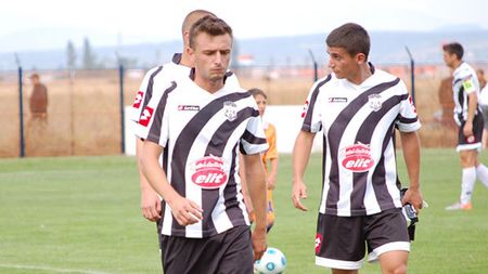 Primul transfer din 2012!** Monitorizat de "U" Cluj, Oțelul, Vaslui și Rapid, un internațional de tineret pleacă în Grecia