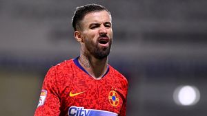 Gabi Enache, săgeți către FCSB după ce și-a reziliat contractul. „Sunt foarte dezamăgit! A fost lipsă de respect!”