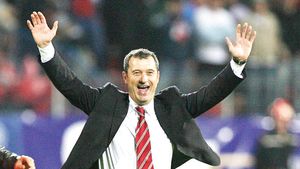 Rednic e noul antrenor al CFR-ului
