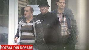 Dragomir, convins că e nevinovat: "Doar fraierilor le mai pun cătușe. Cine știe lege nu pățește nimic. Nu joc în filmul ăsta, altfel eram de mult la "bahaus"