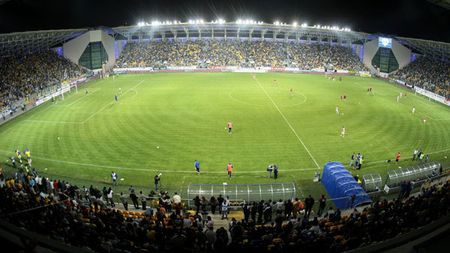 Național Arena, noua casă a tricolorilor! ** Sandu a vrut să ducă echipa la Ploiești, dar i s-a dat o replică de necrezut: "Ce sens avea să mergem acolo?"