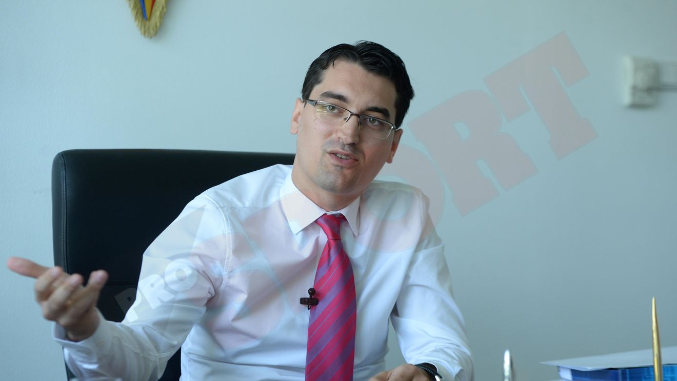 EXCLUSIV | Pițurcă rămâne la națională, Burleanu e nemulțumit că selecționerul a negociat cu arabii. Președintele FRF a anticipat decizia lui Pițurcă: "Nu poate  pleca fără să plătească"