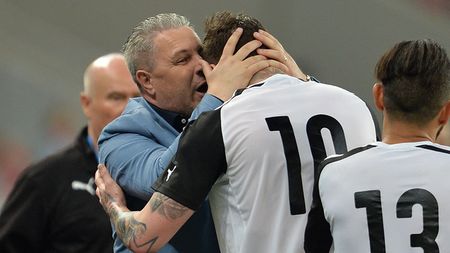 Gigi Becali susține că Șumudică a încercat să i-l vândă pe Alibec: "A venit la mine acasă și la palat". Câți bani a cerut