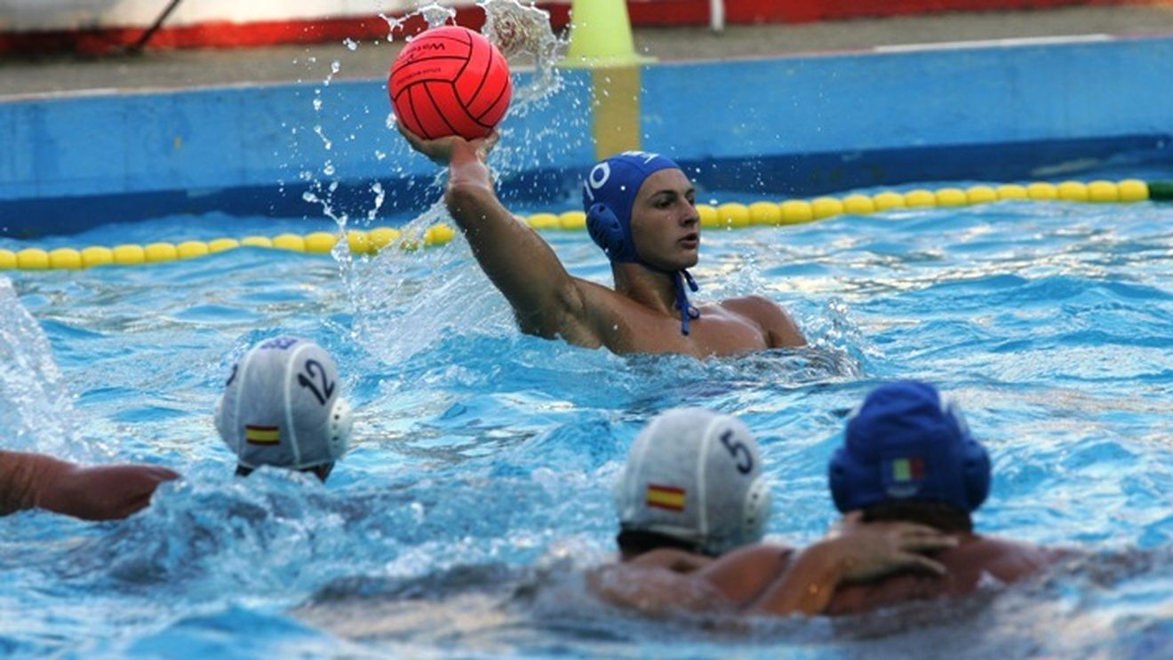 Honved Budapesta-CSM Oradea, în sferturile de finală ale LEN Trophy