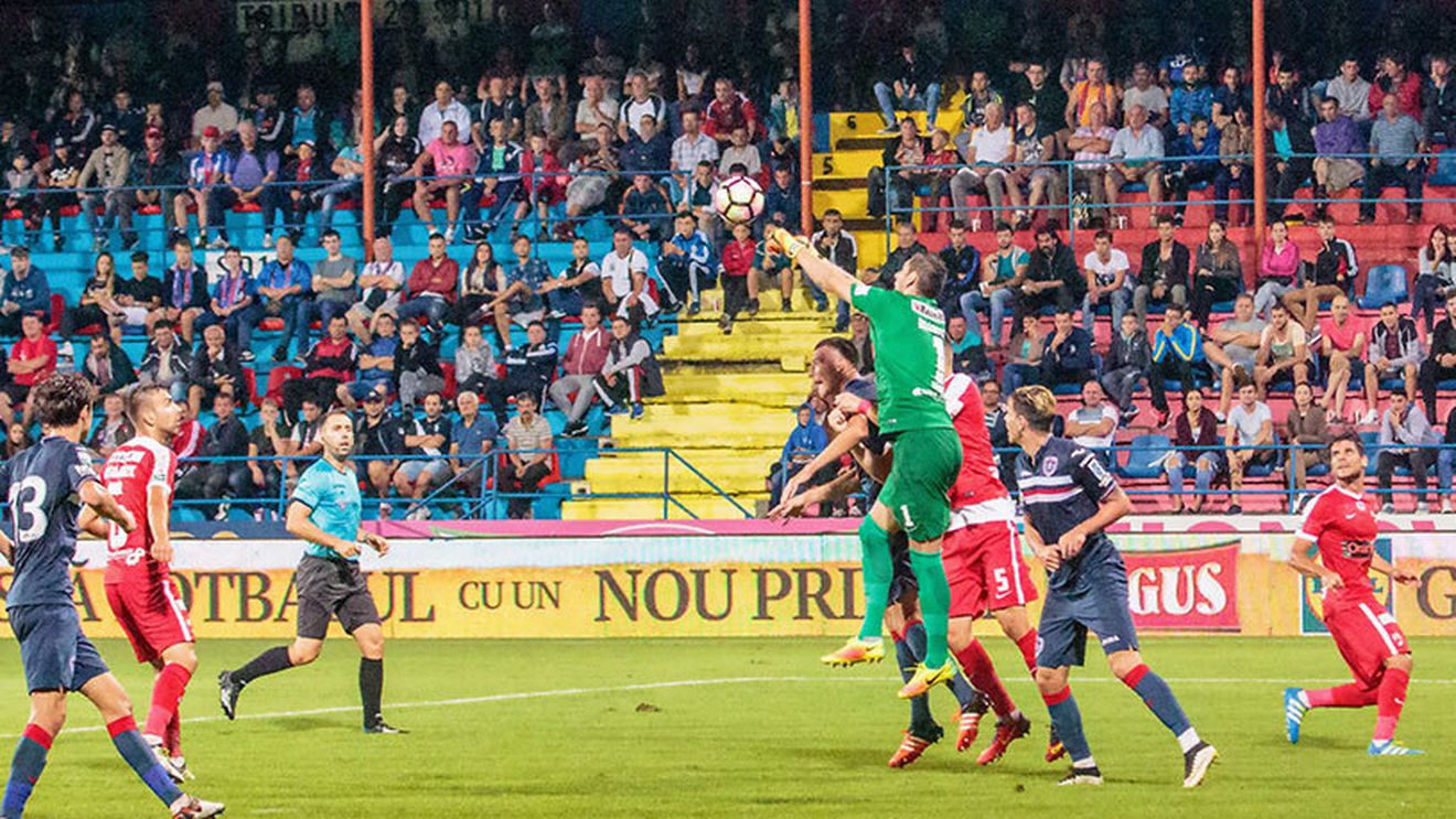 Om sărac, om bogat! ASA - Dinamo 2-1. Neplătit în acest sezon, Zicu a fost eroul mureșenilor. Gnohere - printre cei mai slabi