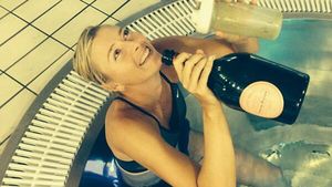 Șarapova, extrem de bucuroasă după victoria în fața Simonei Halep. Rusoaica a avut un singur regret: "Nu a mai rămas niciun strop de șampanie"