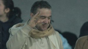 Gigi s-a scos:** "Jucătorii nu se supără că i-am făcut vagabonzi! Le cer scuze, dar nu au nevoie"