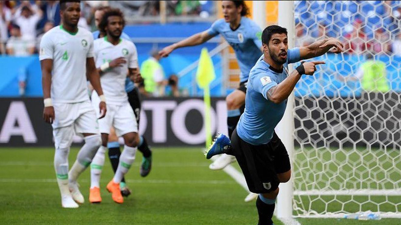 "Canibalul" Suarez a "mușcat" și Uruguay e în optimi. Derby-ul cu Rusia va decide fruntașa grupei A | Cronica meciului