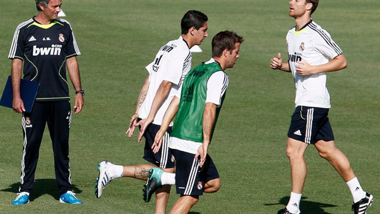 Cad ca muștele!** Mourinho are 8 jucători accidentați - Cum arată "Realul de avarie"