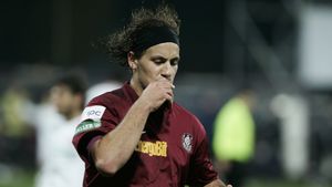 Cristian Fabbiani: "Batem tot"