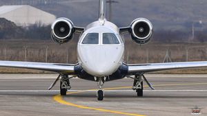 Aşa arată avionul fraților Pavăl, „bijuteria” de 9.000.000 de euro a patronilor Dedeman