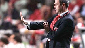 Nicoliță și Surdu sunt ceruți de Rednic la Lankaran** Ar avea loc în primul "11" al "Ligii lui Mitică" azere?