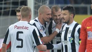 Astra anunță oficial noul obiectiv: "Avem ambiția să luăm titlul! Stăm foarte bine!". Cum s-a schimbat atmosfera la Giurgiu