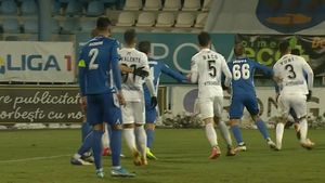 Ovidiu Hațegan, prima mare greșeală din 2021! A refuzat inexplicabil un penalty clar în Gaz Metan - Voluntari! FOTO + Reacția lui Ion Crăciunescu