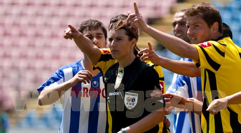 Șase femei** au fluierat etapa a XXIX-a