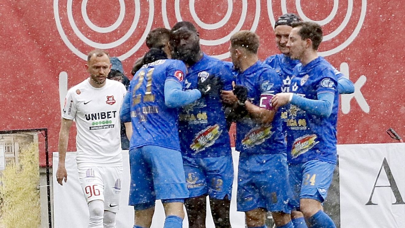 FC Hermannstadt - Gloria Buzău 0-2 Live Video Online în etapa 3 a play-out-ului din Superliga. Oaspeții au produs surpriza! Gafele lui Căbuz, cadourile perfecte pentru Brobbey