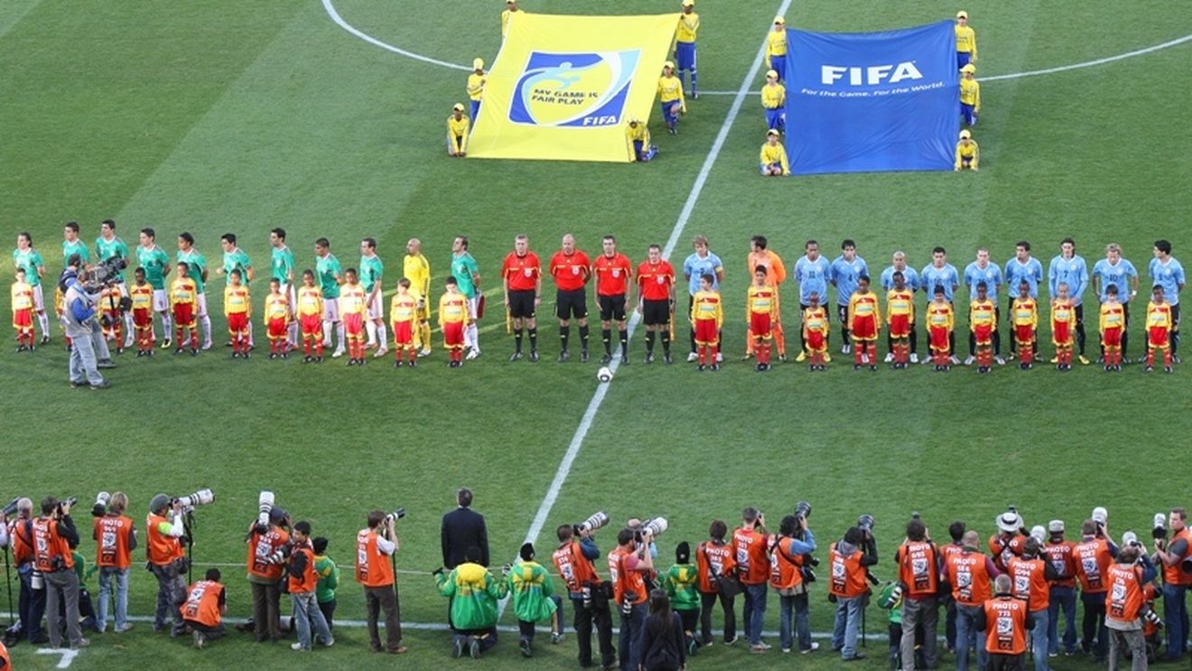 Uruguay și Mexic, în optimile CM! Africa de Sud și Franța, OUT!