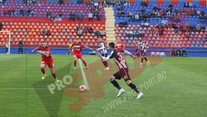 Lemnaru, peste tot acasă. "U" a învins cu 1-0 Gaz Metan, la Târgu Mureș