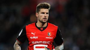 Concurență pentru Tătărușanu. Fiorentina vrea să transfere un vicecampion european