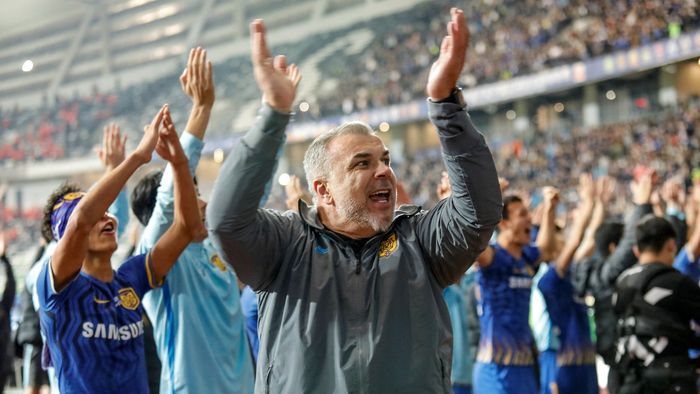 Cosmin Olăroiu a apărut la TV înainte de al 5-lea meci consecutiv cu aceeaşi echipă. Nu s-a ferit de cuvinte în fața arabilor