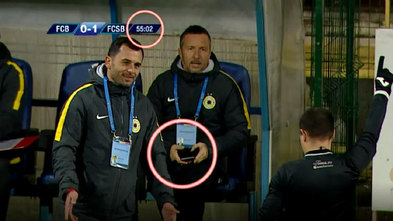 FOTO | Becali sau Dică, cine a făcut schimbarea? Moment interpretabil în timpul meciului FC Botoșani - FCSB. Ce au surprins camerele