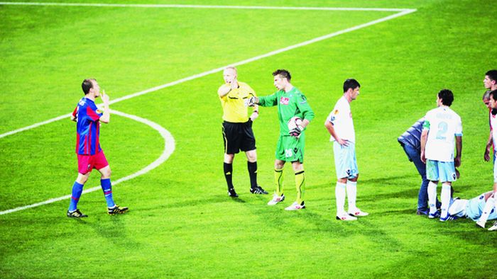 Italienii se tem:** "Arbitri suspecți!"