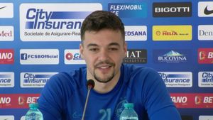 Adrian Petre are un atu la FCSB. „Îl cunoaște foarte bine. L-a plăcut foarte mult ca jucător!”