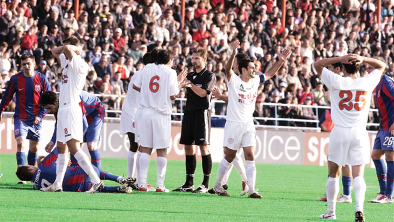 "Roșii" la foc automat!