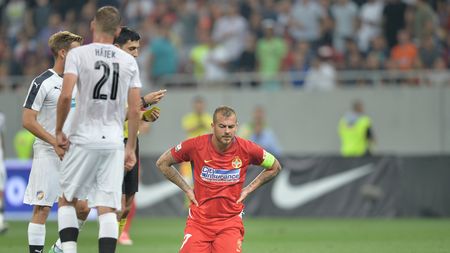 Alibec, spre Bălașa: "Hai, te rog, lasă-mă pe mine să bat!" Răspunsul fundașului și ce a urmat