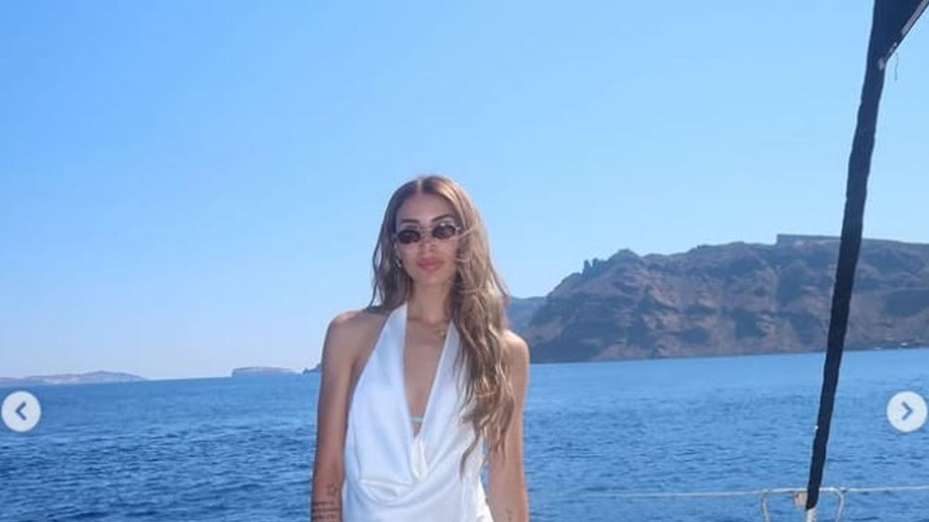 Imagini incendiare cu Sarah, fiica Anamariei Prodan, în costum de baie! Apariție spectaculoasă în vacanță