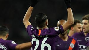 Mahrez a adus victoria lui City în meciul cu Tottenham și i-a dedicat-o patronului lui Leicester. Discursul emoționant al algerianului: "A făcut foarte multe pentru mine"