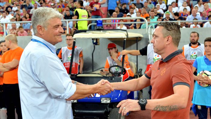 Andone recunoaște că a fost surprins de Reghe și anunță noi transferuri! "Fălcosul", deranjat după un conflict cu fanii Stelei: "E ceva de nedescris câtă lume fără minte vine la meci..."