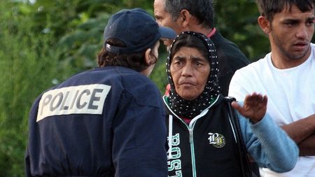 Fanii francezi se bucură: "Nu vor fi români în tribune, Sarkozy i-a trimis pe toți acasă!"
