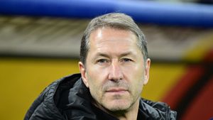 „E o anarhie! Selecționerul Foda stătea ca un cățeluș”. Consilierul FRF i-a distrus pe jucătorii din Kosovo, după decizia UEFA și victoria României