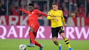 Fotbalul se întoarce! S-a stabilit când va avea loc derby-ul Germaniei: Borussia Dortmund - Bayern Munchen