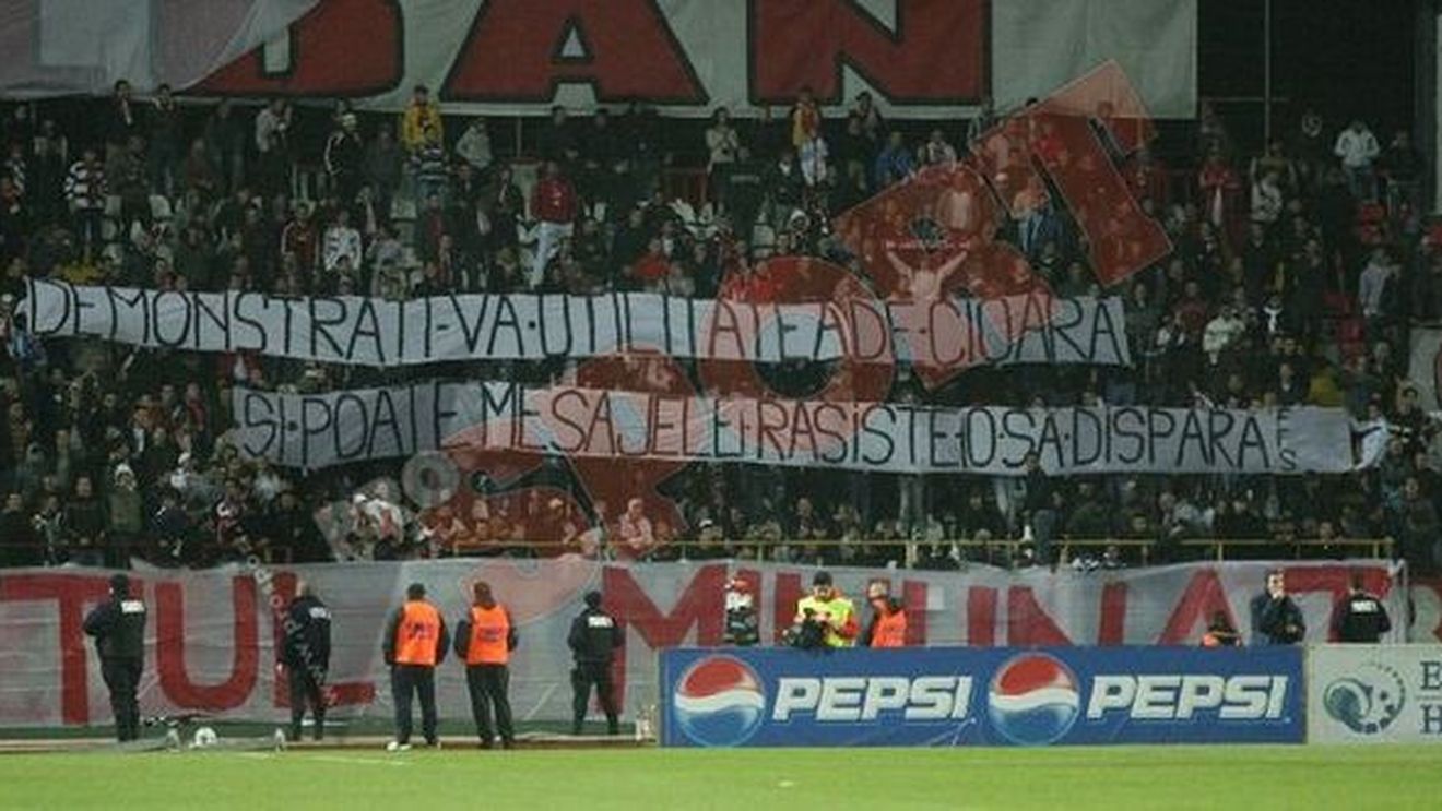 "Toți ne fac țigani, la Craiova s-a strigat `moarte țiganilor`!"