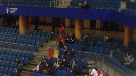 IMAGINEA ZILEI | Loja președintelui. Dedu și canapeaua adusă de unguri