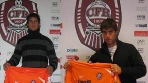 FOTO/ Dario Flores și Viana, prezentați în tricourile lui CFR!