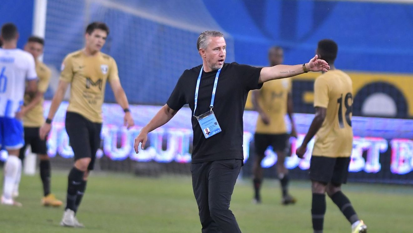 Laude pentru echipa lui Laurențiu Reghecampf, după victoria din Universitatea Craiova - FC Voluntari: „E cea mai frumoasă repriză pe care am văzut-o”