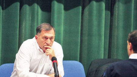 Crăciunescu, în război cu patronii din Liga 1:** "Urmăresc, de fapt, să ne aibă la mână!"