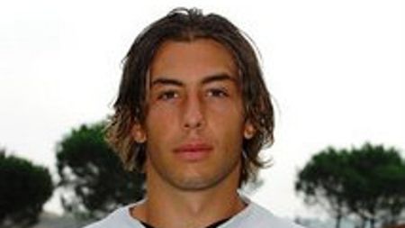 "Vreau să revin în țară și să joc la Dinamo!** Aici vreau să 'explodez'!"