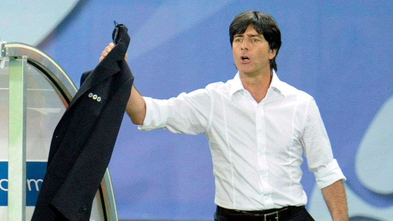 Low: "O victorie importantă"