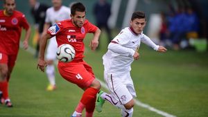 Ioniță II s-a întors la Rapid. Giuleștenii își vor prezenta luni seara lotul de jucători pe stadionul Giulești. Pancu va fi președinte-jucător