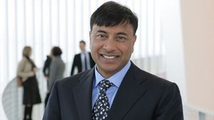 Mittal, acționar la Oțelul, pe locul 2 în top 10 miliardari în fotbalul britanic, după Mansour** Vezi ce avere are!